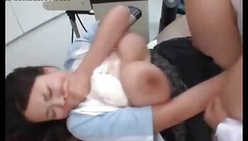 صحنه های کامل رابطه جنسی قدرتمند با رینکا بازی سسکی آیوچی