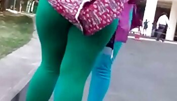 دخترخوانده پوف در حال دمیدن بازی هایسکسی است